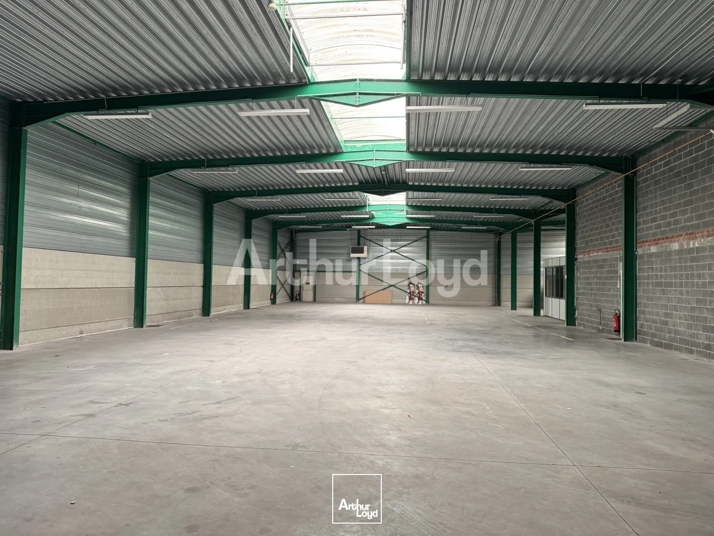 Locaux d'activité & Entrepôts - Location - BONDUES - 59910 - 1215-1215 - 7722088