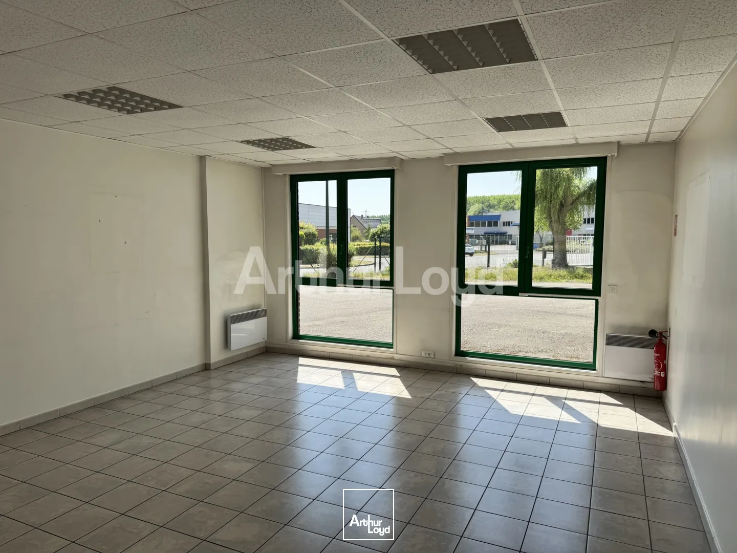 Locaux d'activité & Entrepôts - Location - BONDUES - 59910 - 1215-1215 - 7722083