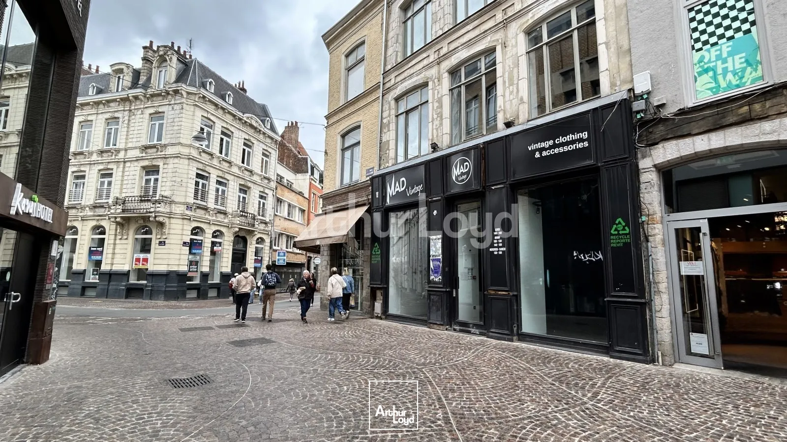 Locaux commerciaux - Location - LILLE - 59800 - 420-420 - 7722153