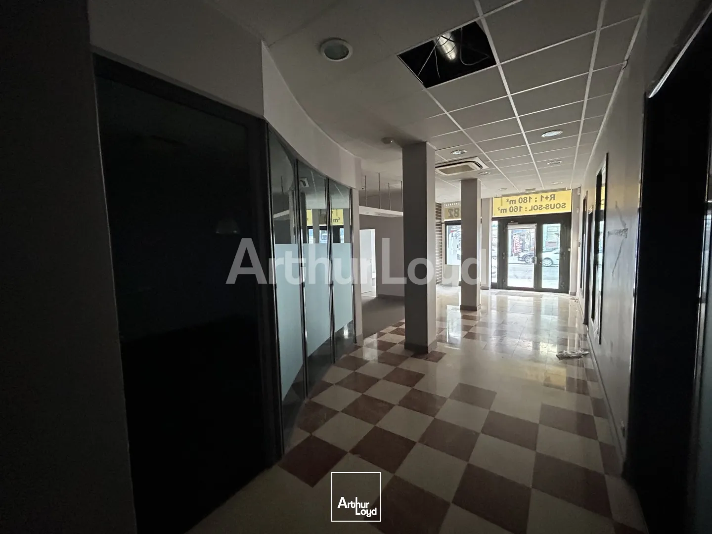 Locaux commerciaux - Location - LILLE - 59000 - 111.5-583.5 - 7722168