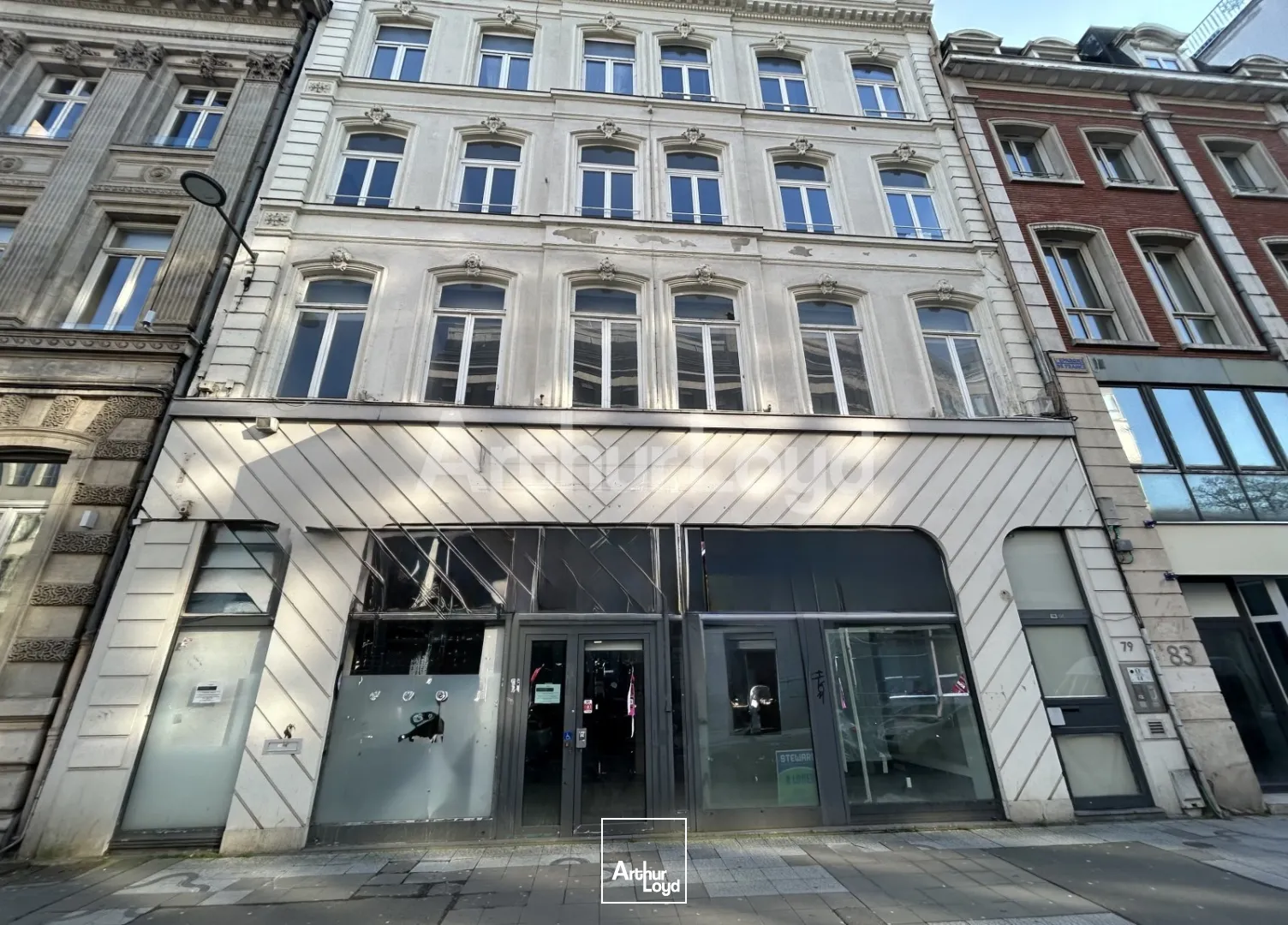 Locaux commerciaux - Location - LILLE - 59000 - 111.5-583.5 - 7722167