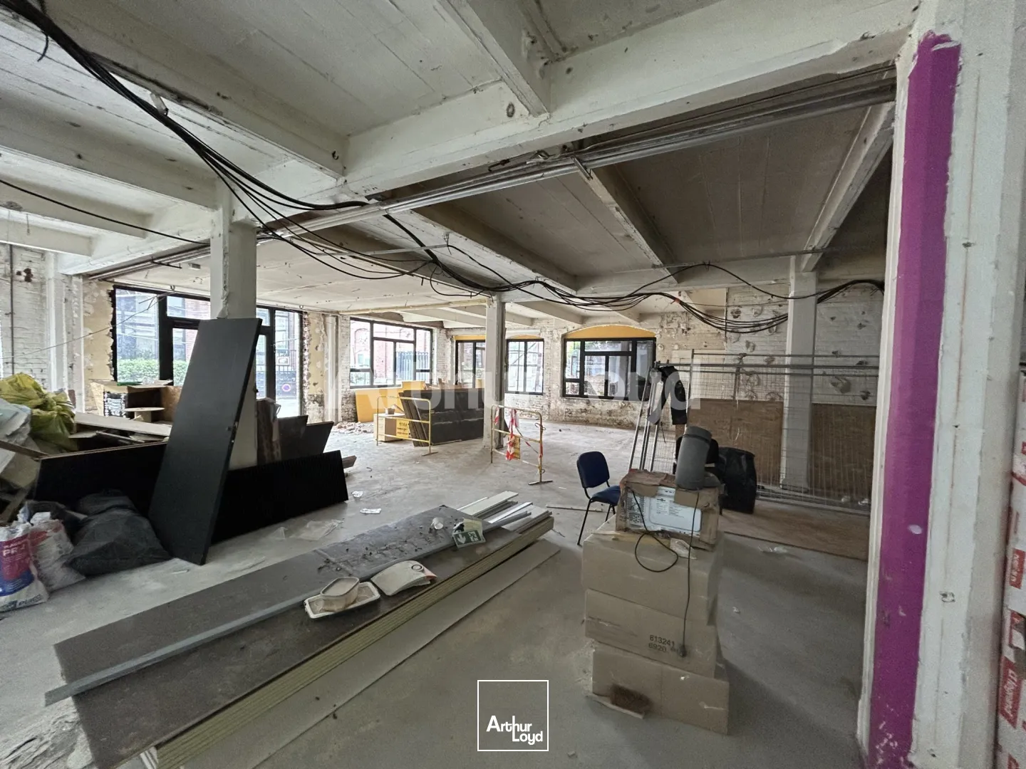 Locaux commerciaux - Location - SAINT ANDRE LEZ LILLE - 59350 - 197-473 - 7722220