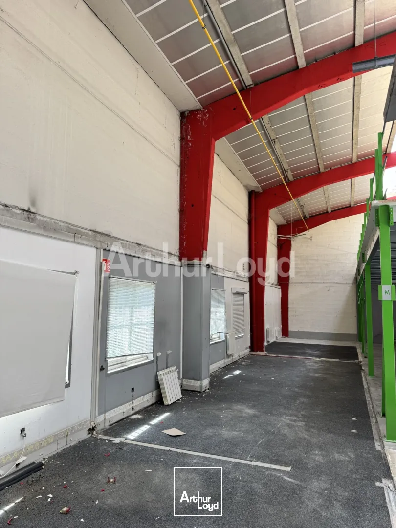 Locaux d'activité & Entrepôts - Location - MARCQ EN BAROEUL - 59700 - 446-446 - 7722424