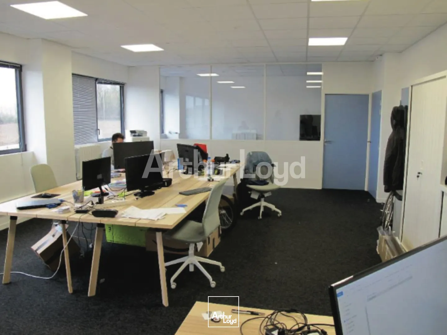 Locaux d'activité & Entrepôts - Location - FAMARS - 59300 - 243-733 - 7722506