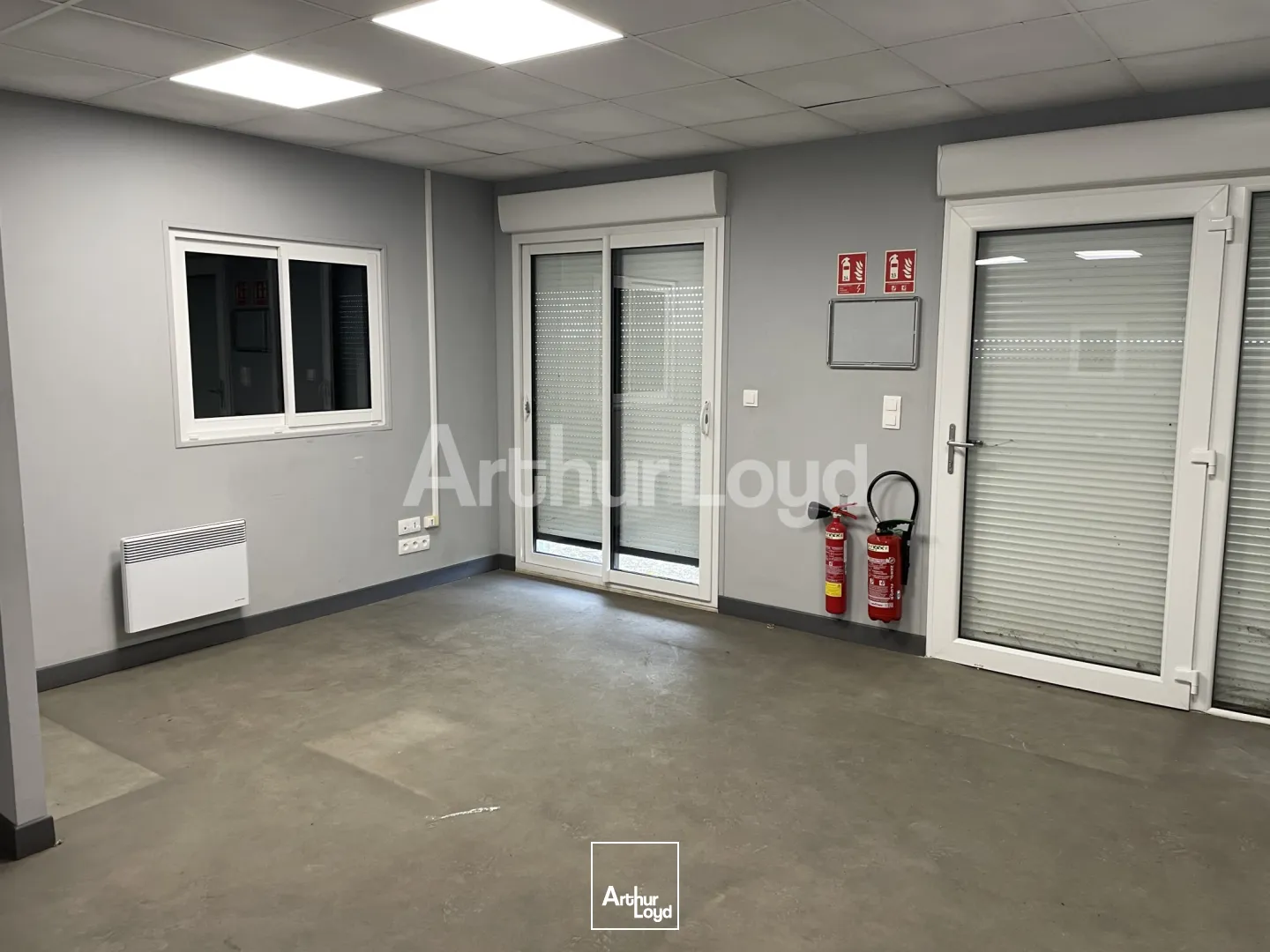 Locaux d'activité & Entrepôts - Location - TRITH SAINT LEGER - 59125 - 1000-1000 - 7722588