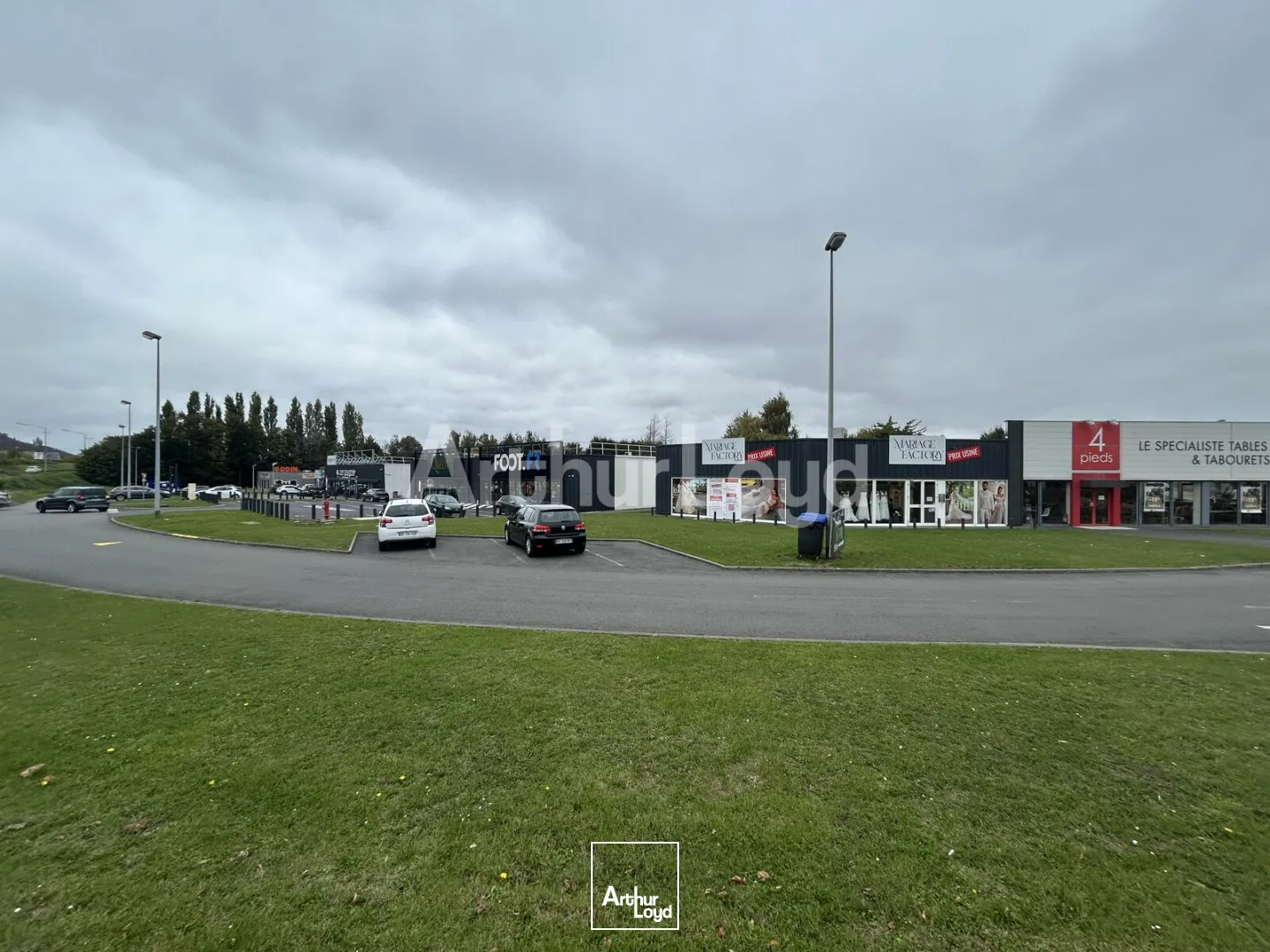 Locaux commerciaux - Location - NOYELLES GODAULT - 62950 - 950-950 - 7722766