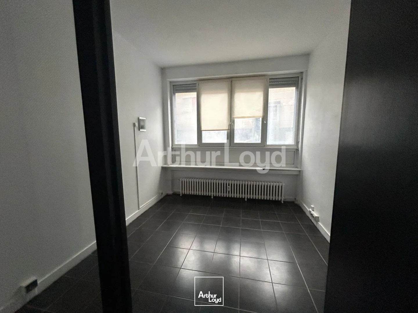 Locaux commerciaux - Location - LILLE - 59800 - 200-200 - 7722866