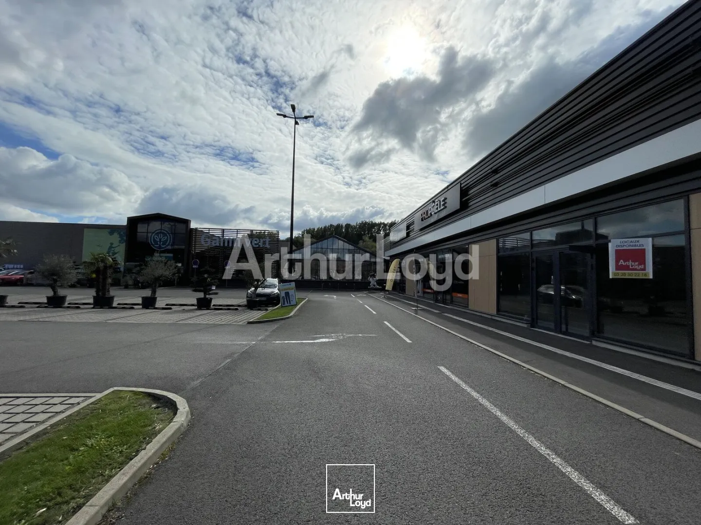 Locaux commerciaux - Location - CUCQ - 62780 - 317-317 - 7722879