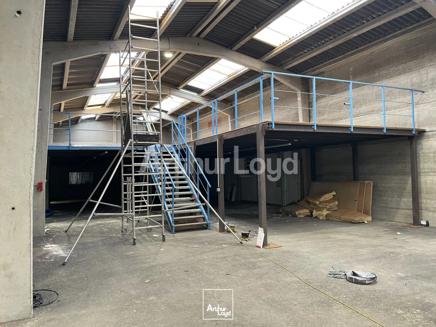 Locaux d'activité & Entrepôts - Vente - SALOME - 59496 - 209-3740 - 7722964