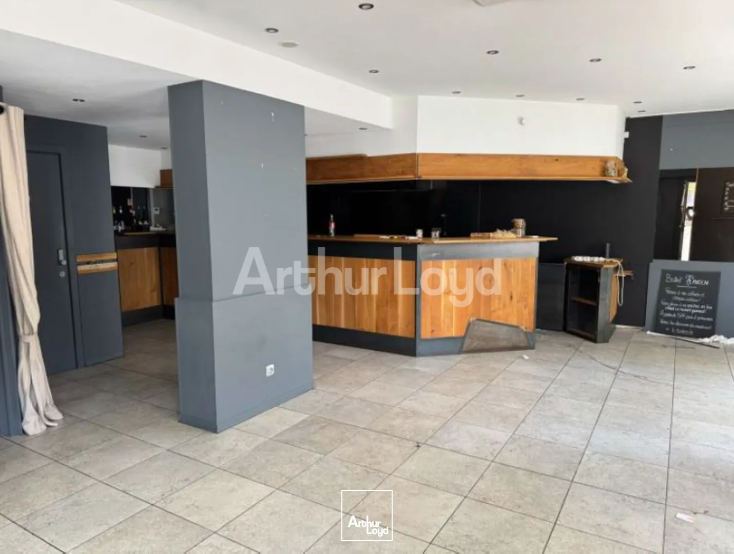 Locaux commerciaux - Location - ARMENTIERES - 59280 - 183-183 - 7723011