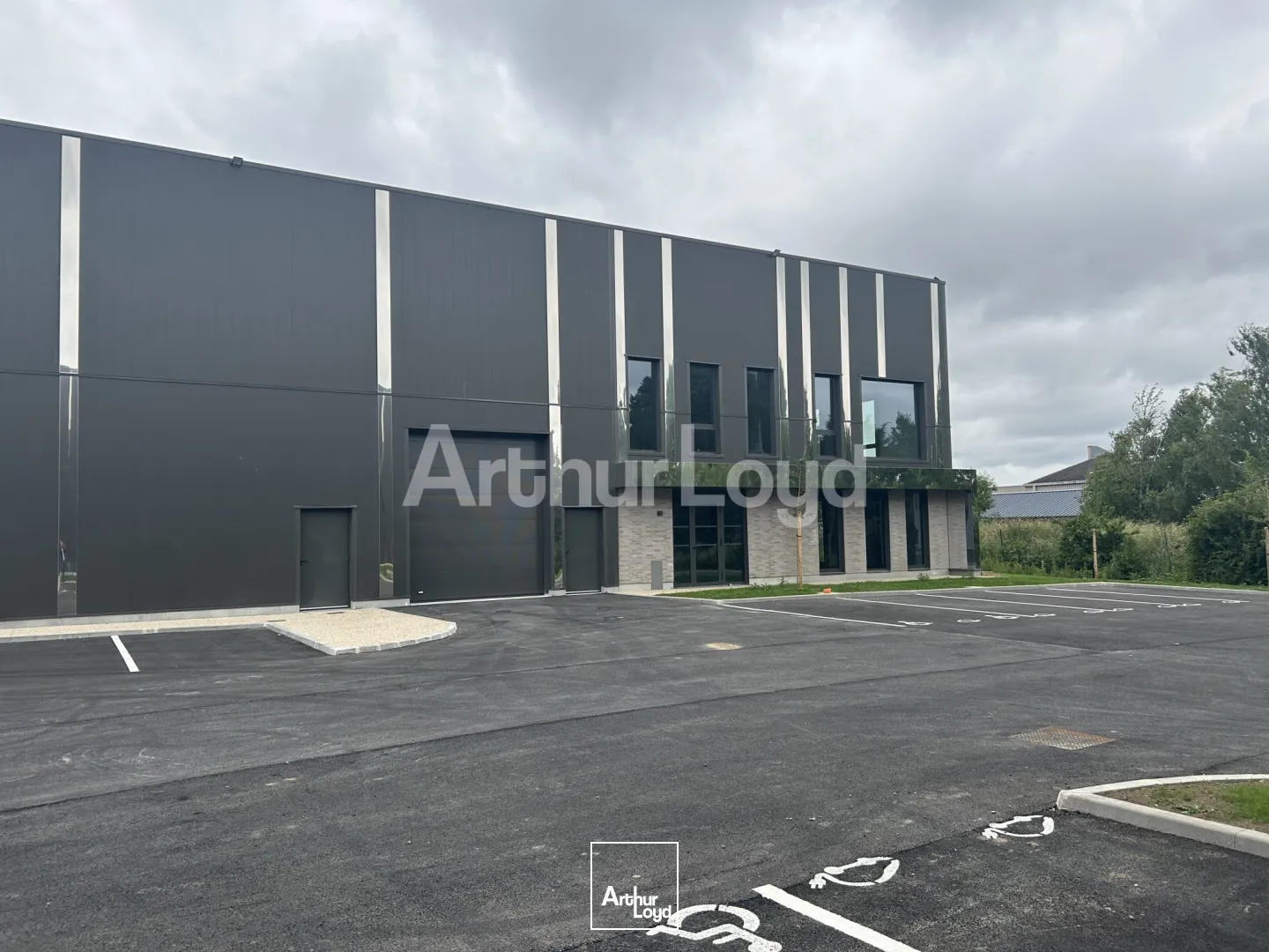 Locaux d'activité & Entrepôts - Location - LEERS - 59115 - 451-2113 - 7723211