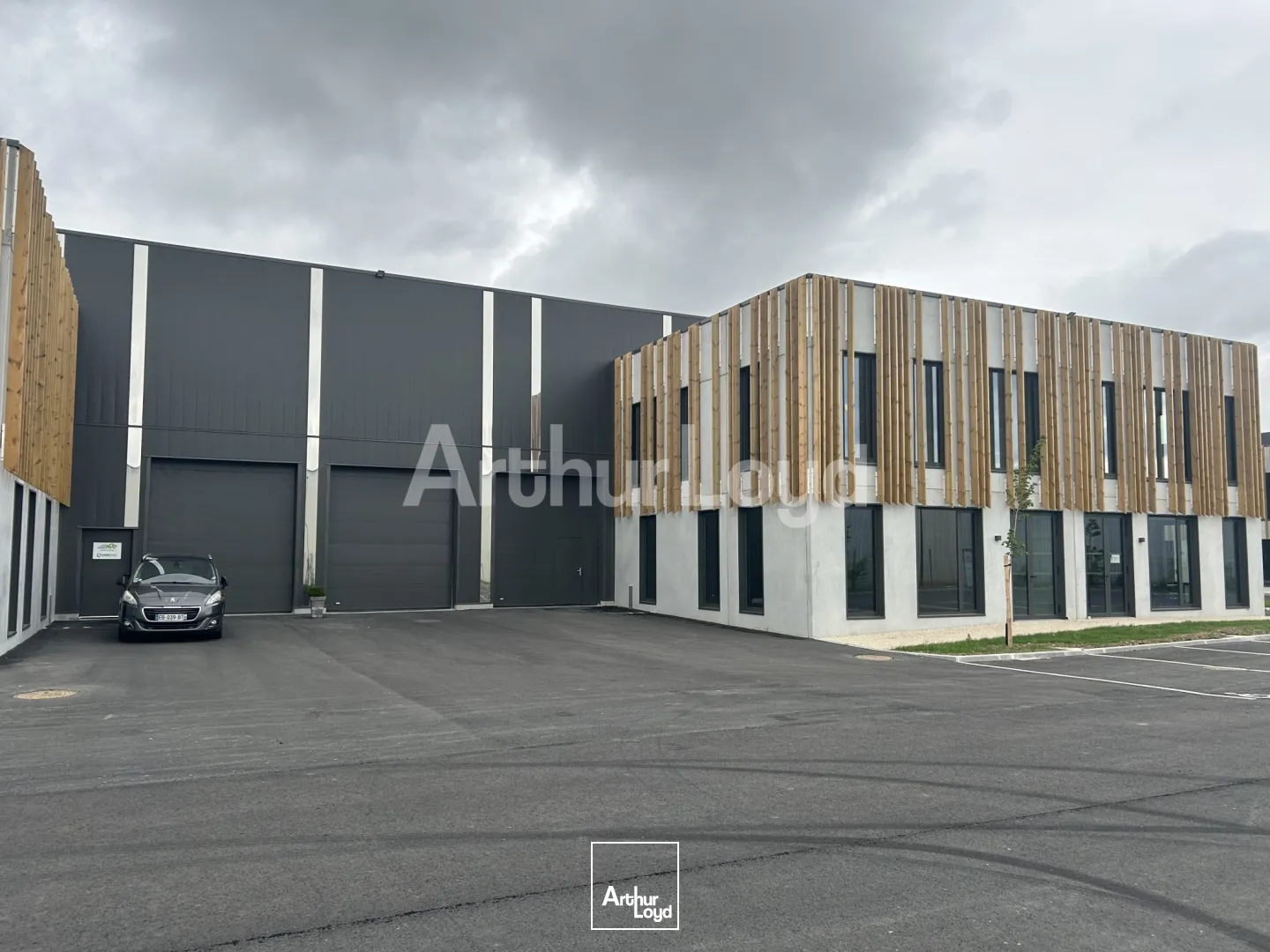 Locaux d'activité & Entrepôts - Location - LEERS - 59115 - 451-2113 - 7723210