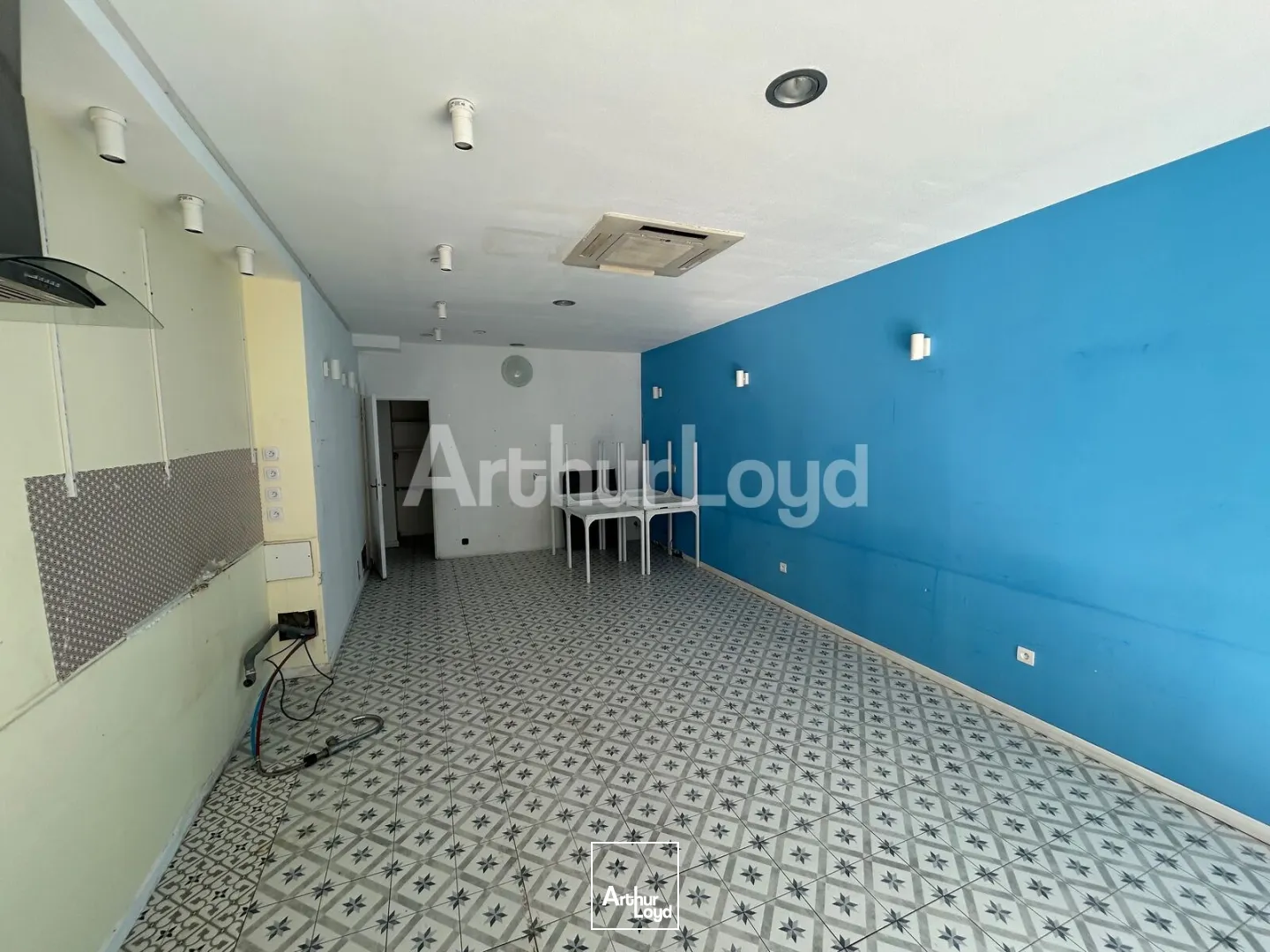 Locaux commerciaux - Location - LILLE - 59000 - 20-70 - 7723445