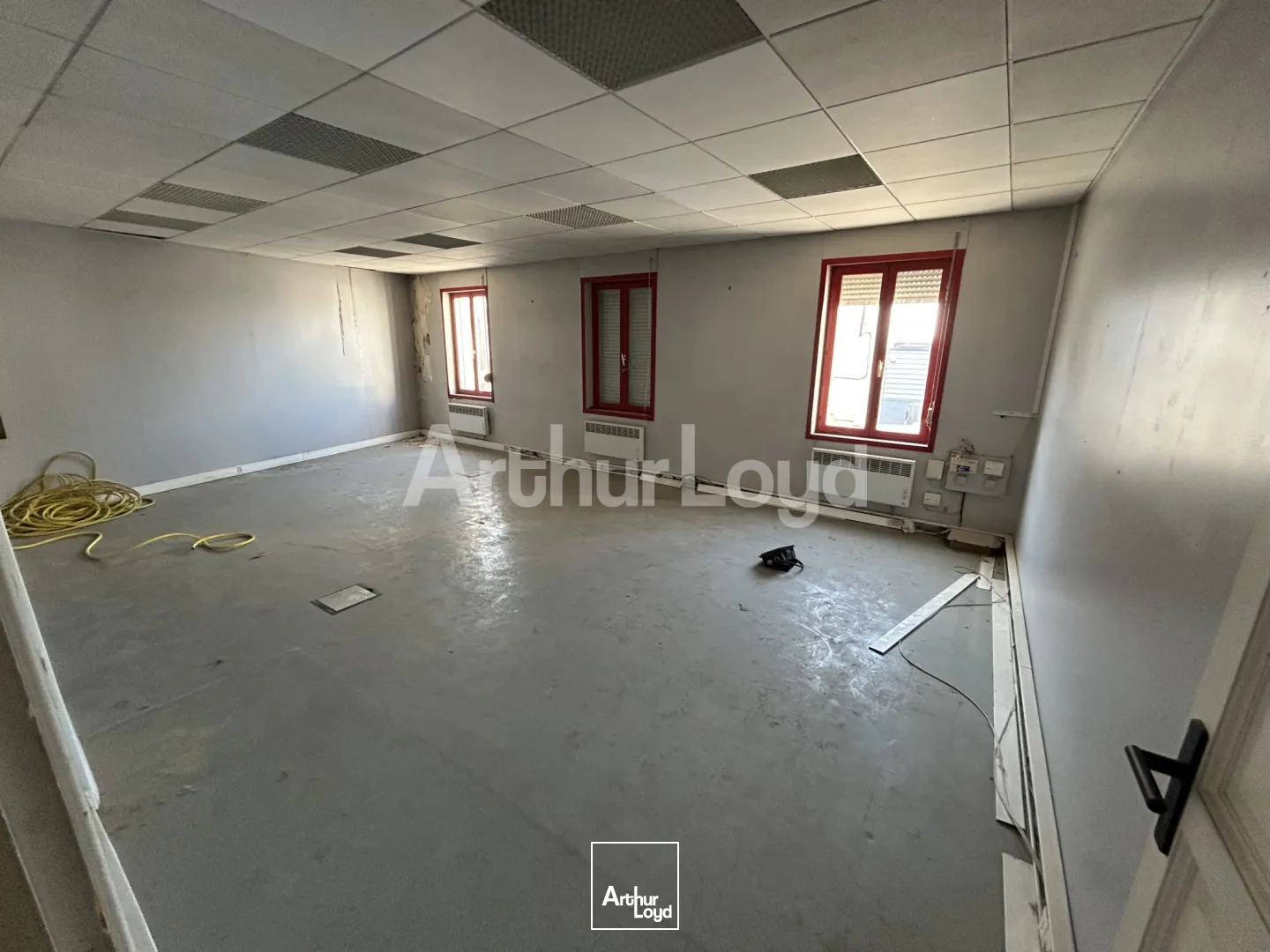 Locaux commerciaux - Location - CARVIN - 62220 - 540-540 - 7723555