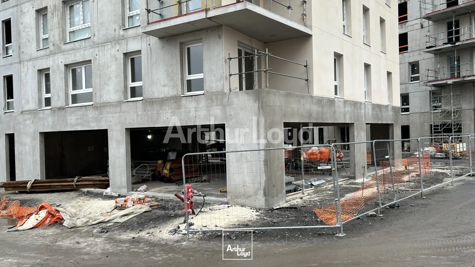 Locaux commerciaux - Location - SAINT ANDRE LEZ LILLE - 59350 - 145.96-529.64 - 7723618