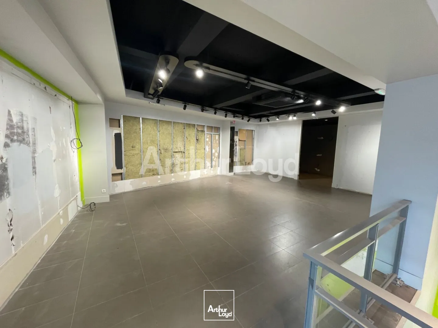 Locaux commerciaux - Location - DOUAI - 59500 - 279-279 - 7723724