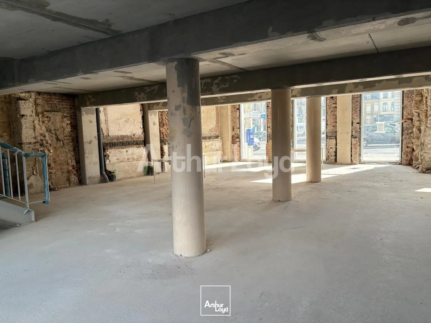 Locaux commerciaux - Location - SAINT OMER - 62500 - 236-530 - 7723829