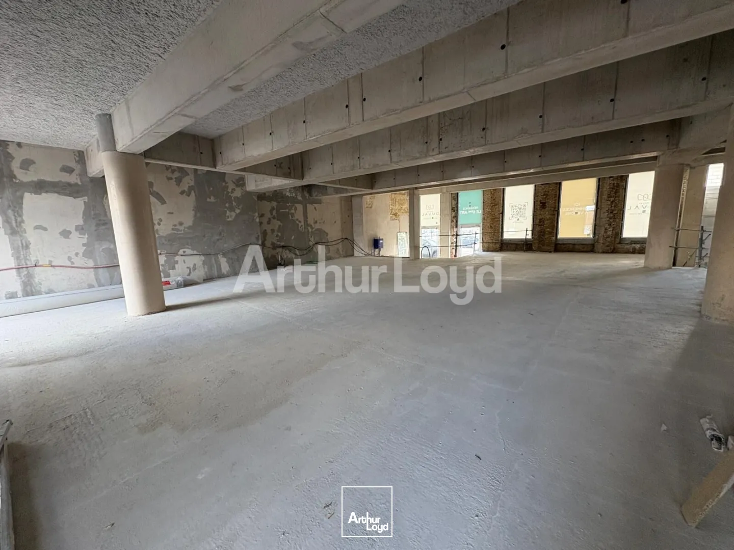 Locaux commerciaux - Location - SAINT OMER - 62500 - 236-530 - 7723835