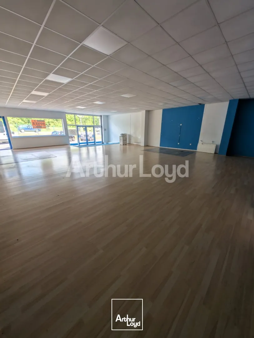 Locaux commerciaux - Location - TRITH SAINT LEGER - 59125 - 189-189 - 7723843