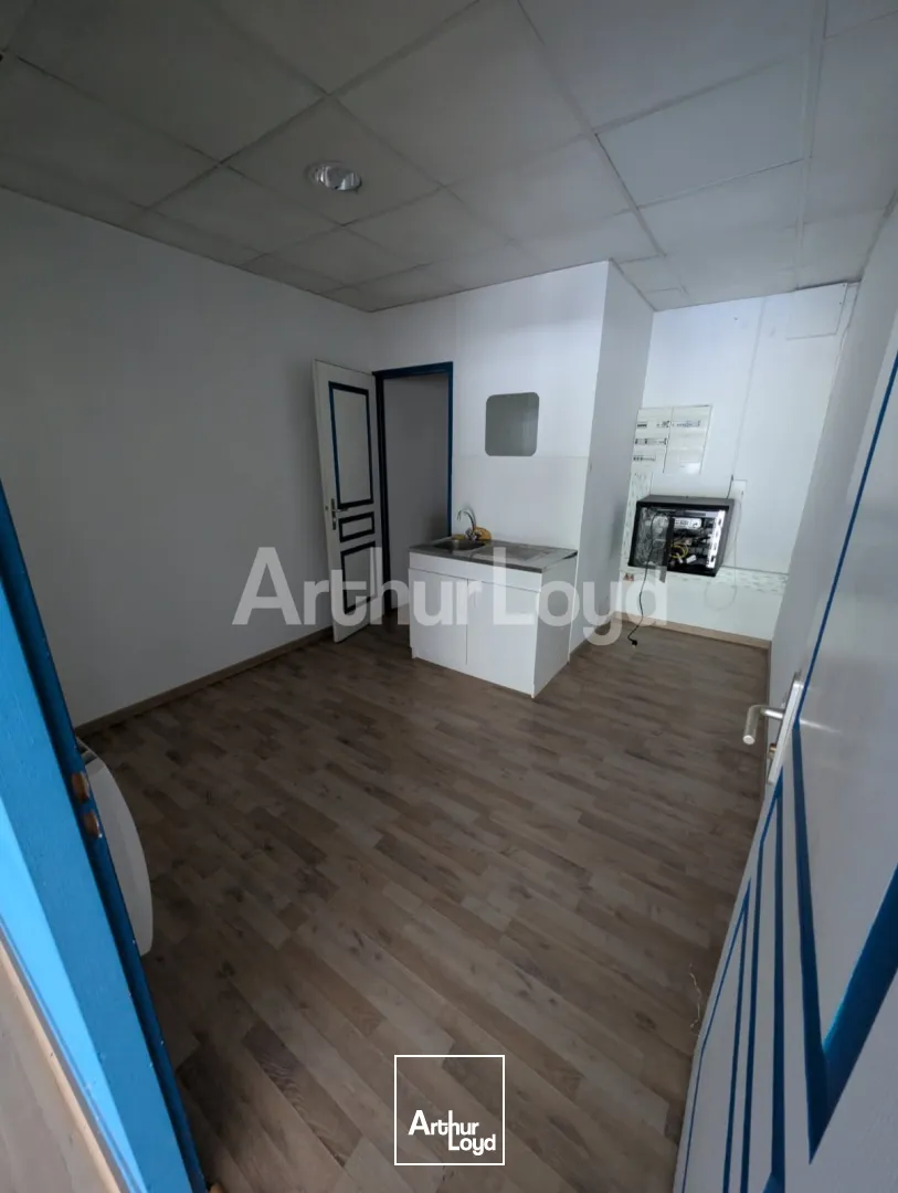 Locaux commerciaux - Location - TRITH SAINT LEGER - 59125 - 189-189 - 7723844