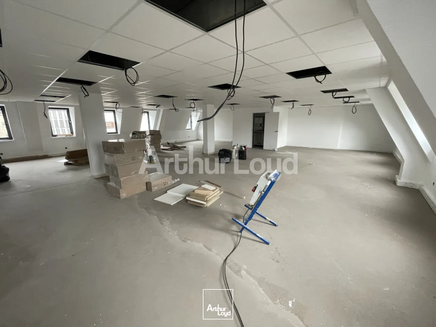 Bureaux - Location - LILLE - 59000 - 47.07-902.96 - 7723981