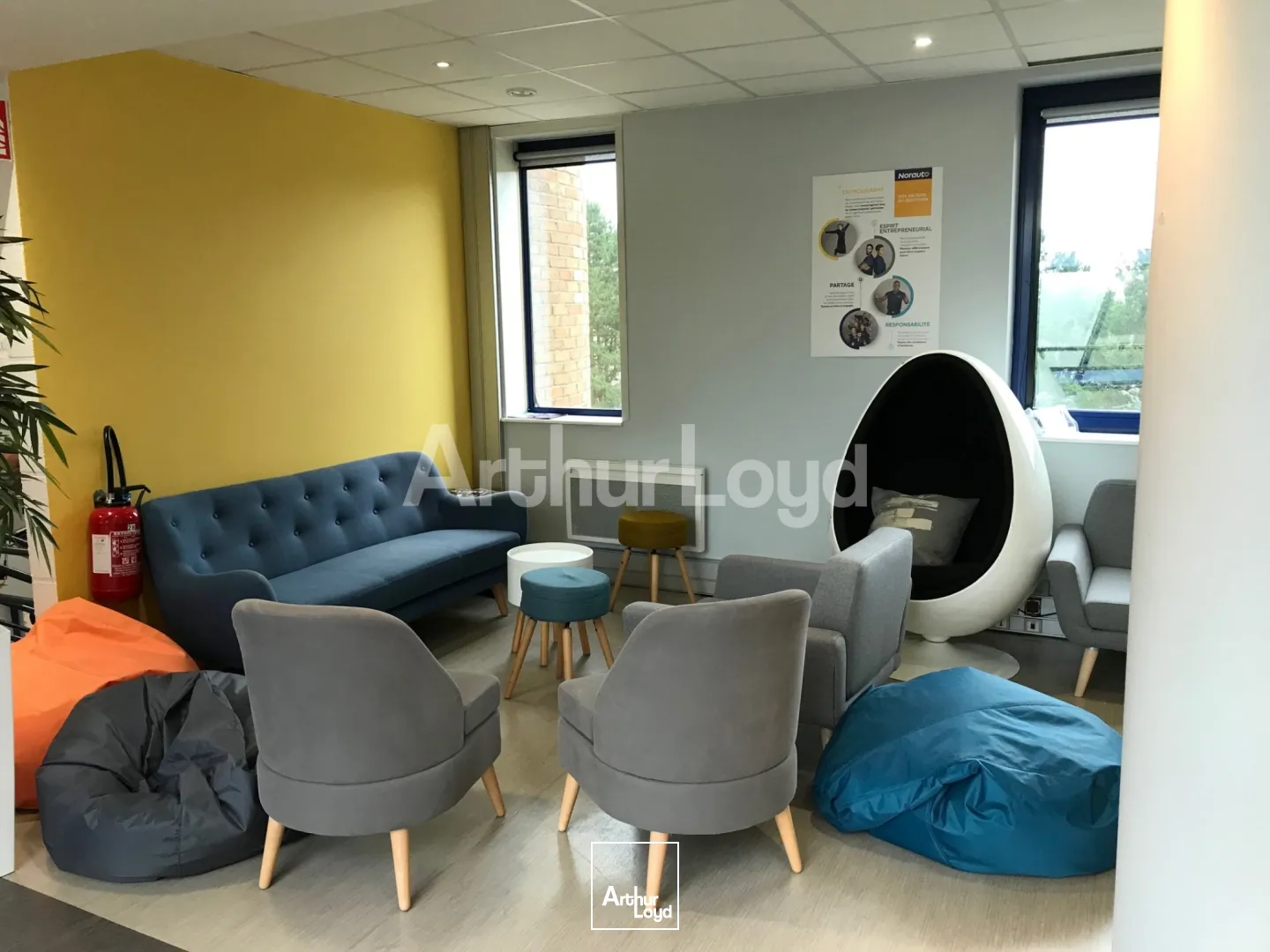 Bureaux - Location - SAINGHIN EN MELANTOIS - 59262 - 496-3462 - 7724084