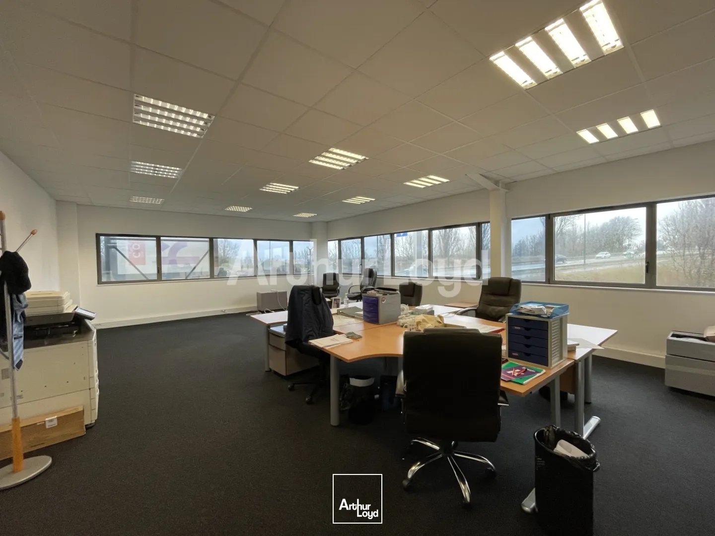 Bureaux - Location - LA CHAPELLE D'ARMENTIERES - 59930 - 175-710 - 7724126