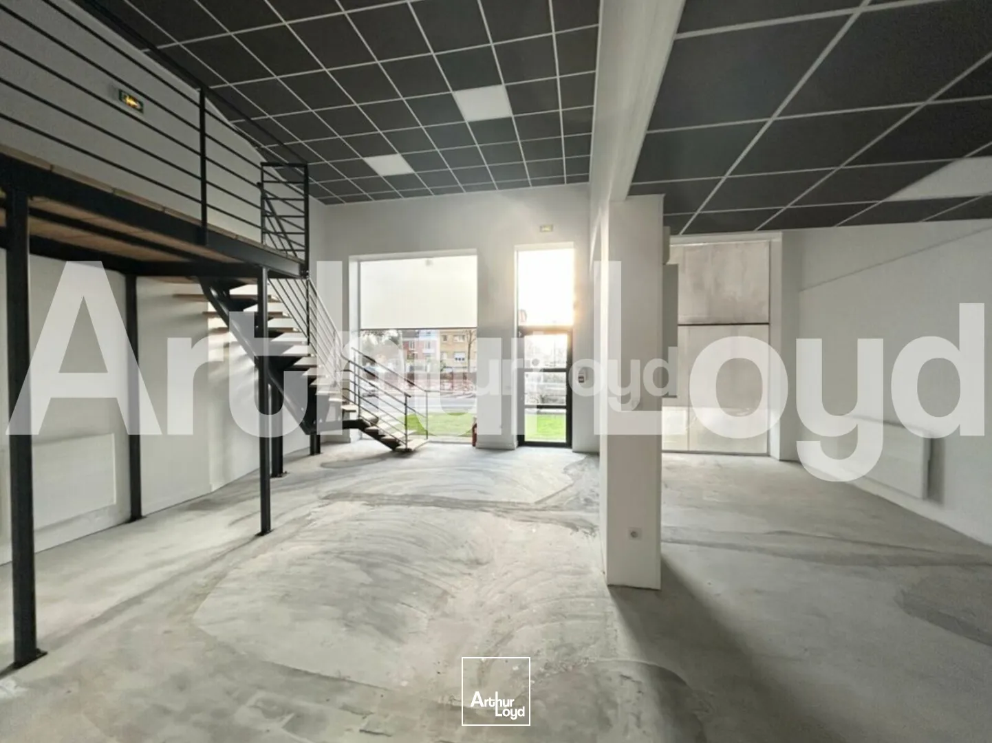Locaux commerciaux - Location - MARCQ EN BAROEUL - 59700 - 168-168 - 7724301