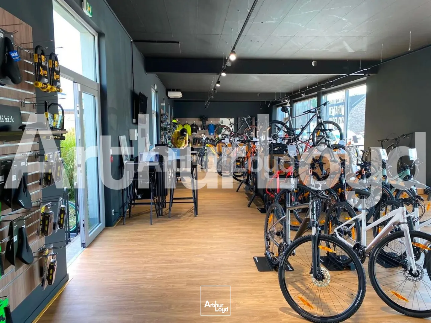Locaux commerciaux - Location - BONDUES - 59910 - 103-419 - 7724381