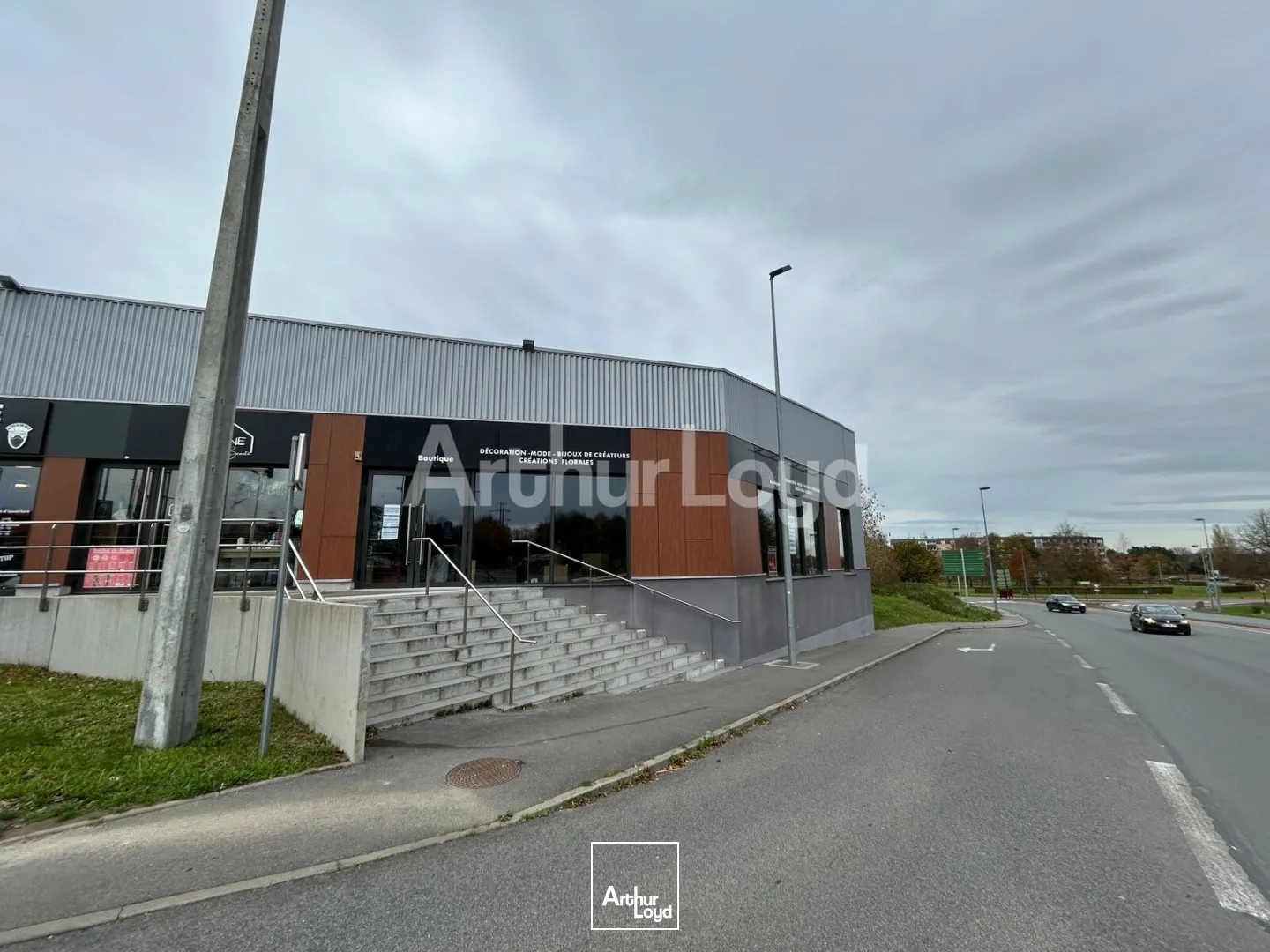 Locaux commerciaux - Location - LONGUENESSE - 62219 - 270-270 - 7724472