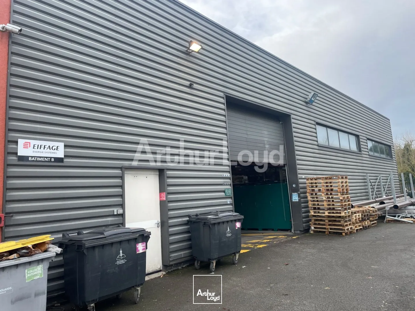 Locaux d'activité & Entrepôts - Location - CUINCY - 59553 - 900-900 - 7724800