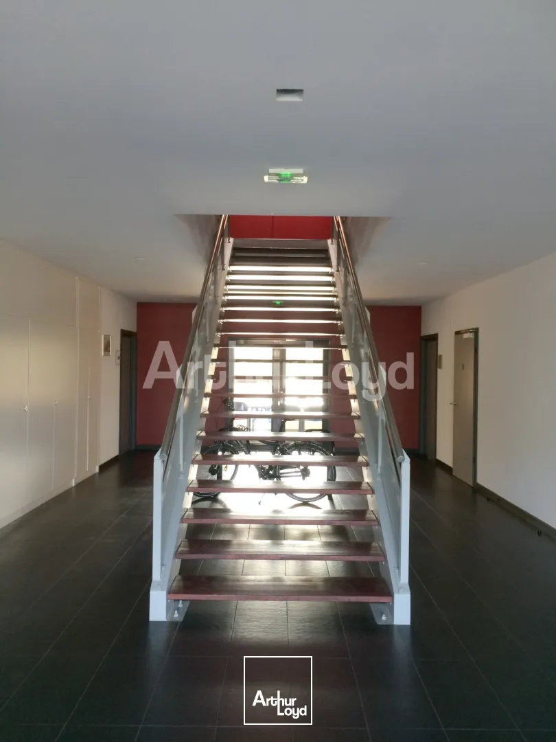 Bureaux - Location - WASQUEHAL - 59290 - 212.1-929.9 - 7724894