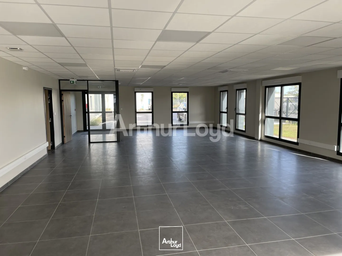 Locaux d'activité & Entrepôts - Location - CARVIN - 62220 - 1800-1800 - 7725038