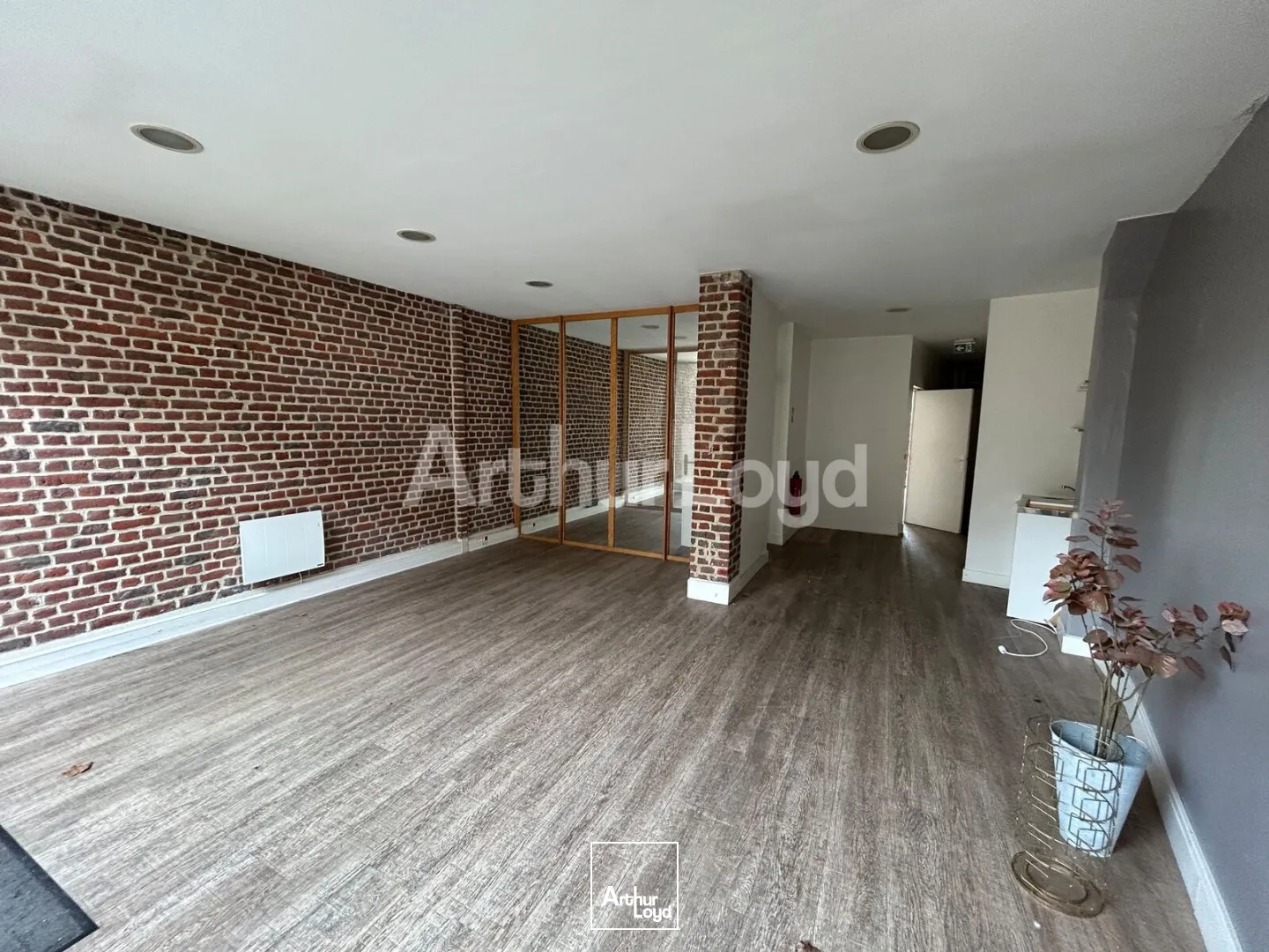 Locaux commerciaux - Location - LILLE - 59000 - 154.5-154.5 - 7725237