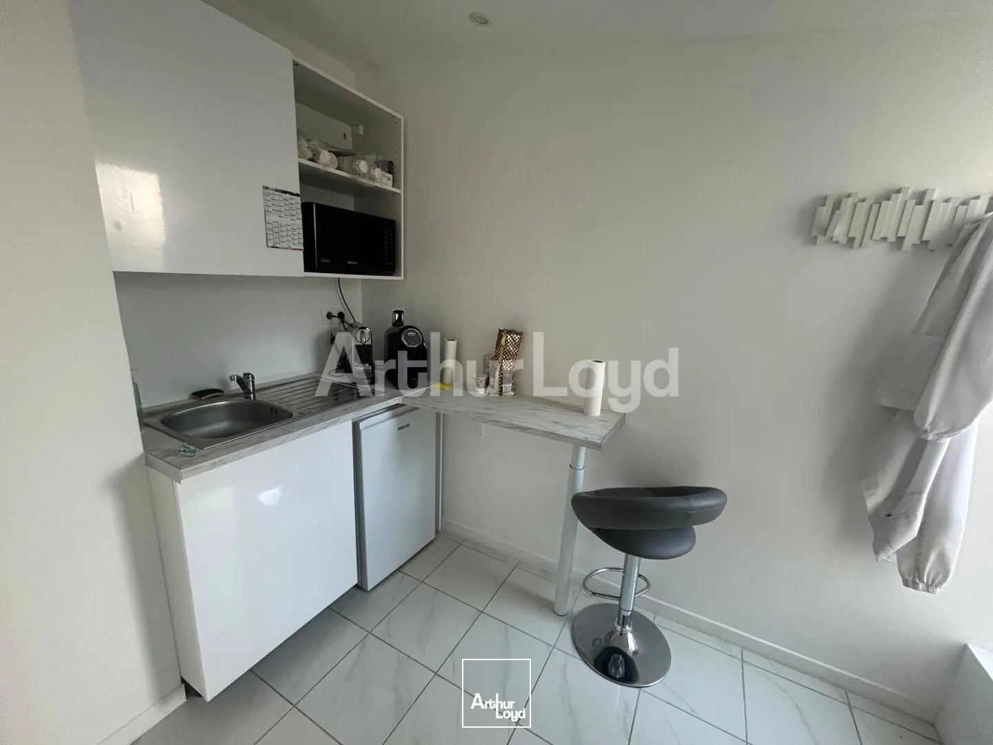 Locaux commerciaux - Cession - VILLENEUVE D'ASCQ - 59650 - 94-94 - 7725263