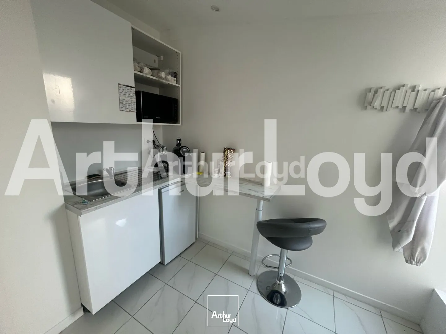 Locaux commerciaux - Cession - VILLENEUVE D'ASCQ - 59650 - 94-94 - 7725249