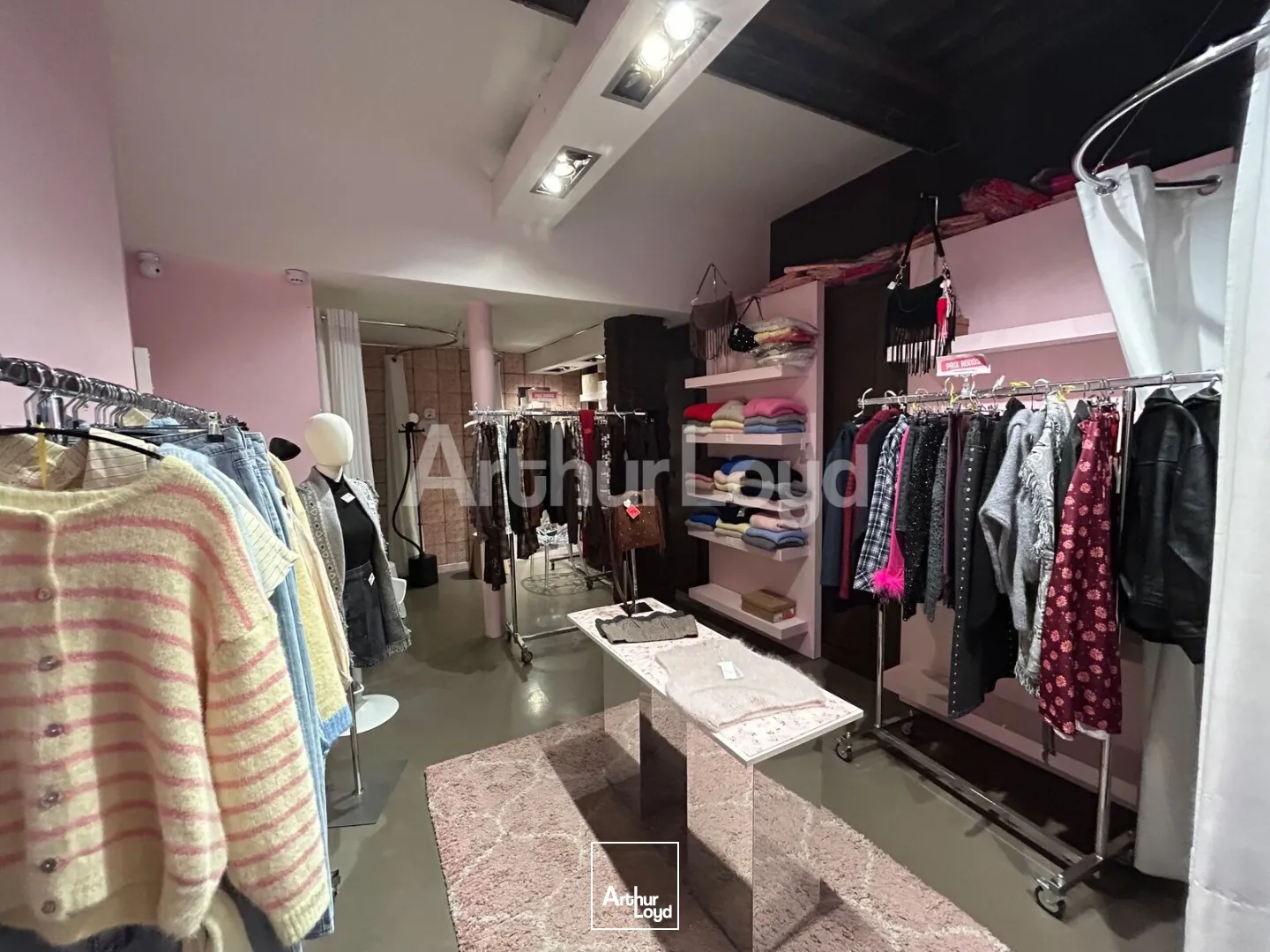 Locaux commerciaux - Cession - LILLE - 59000 - 50-50 - 7725316