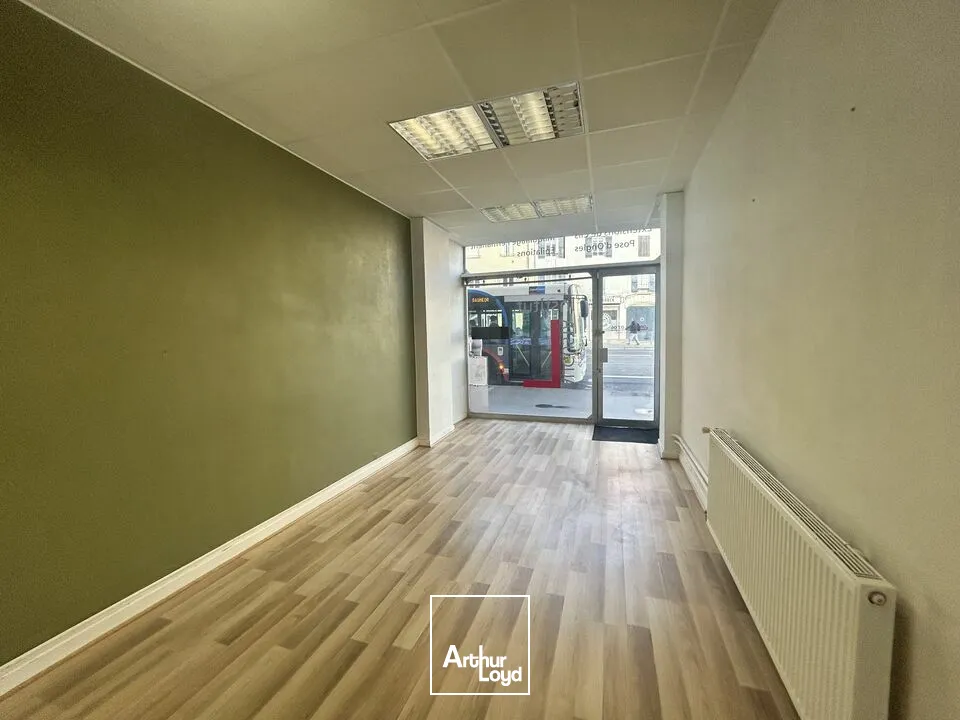 Locaux commerciaux - Location - CHALON SUR SAONE - 71100 - 30-30 - 7725416