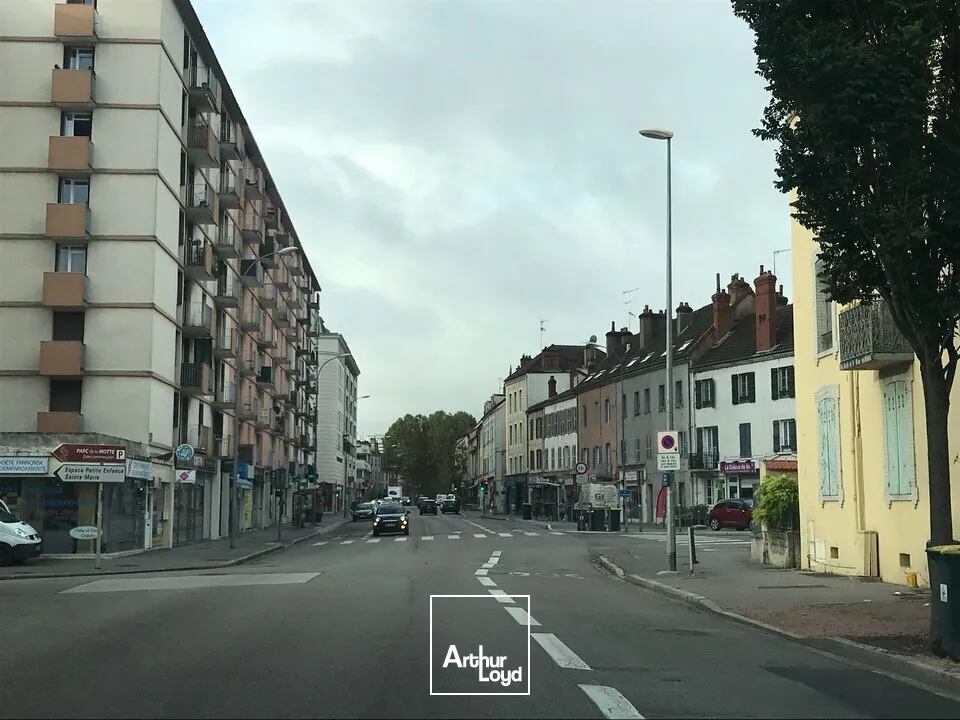 Locaux commerciaux - Location - CHALON SUR SAONE - 71100 - 30-30 - 7725417