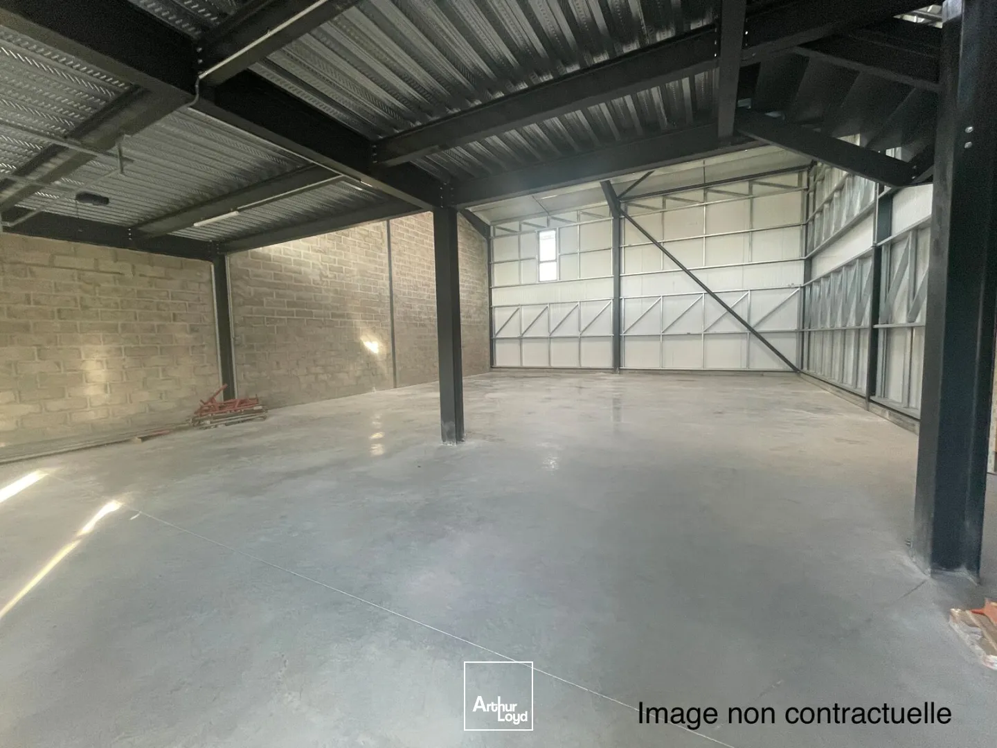 Locaux d'activité & Entrepôts - Vente - LABOISSIERE EN THELLE - 60570 - 250-250 - 7725541