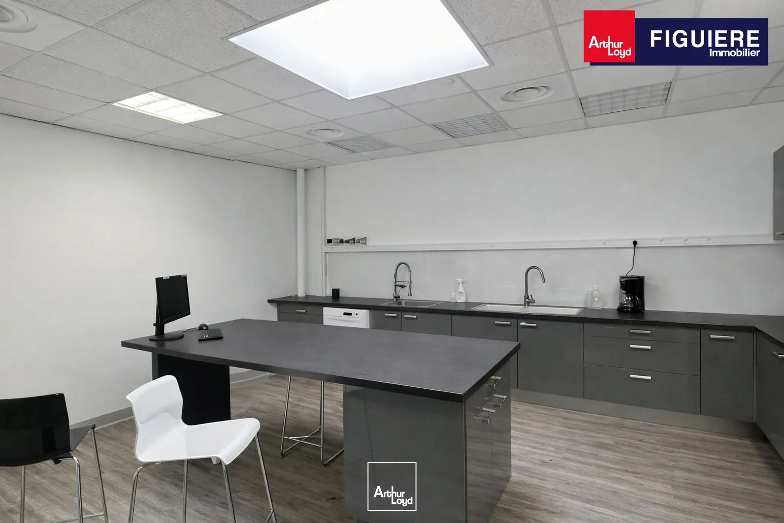 Locaux d'activité & Entrepôts - Location - AIX EN PROVENCE - 13290 - 330-330 - 7725564