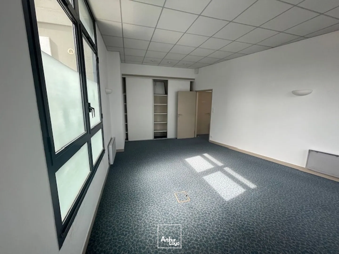 Bureaux - Location - LESNEVEN - 29260 - 52-52 - 7725619