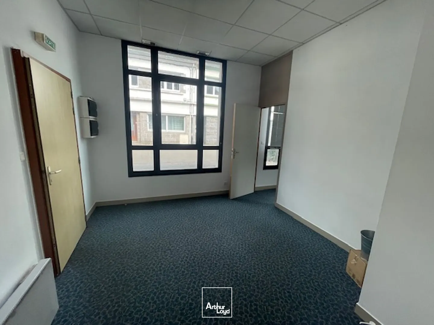 Bureaux - Location - LESNEVEN - 29260 - 52-52 - 7725621