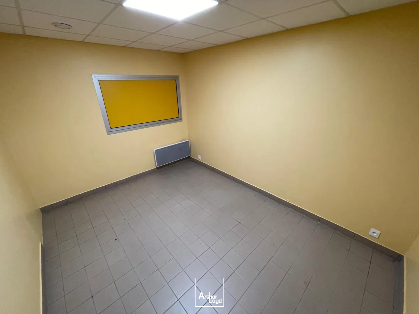 Locaux d'activité & Entrepôts - Location - SAINT MARCEL - 56140 - 399-399 - 7725669