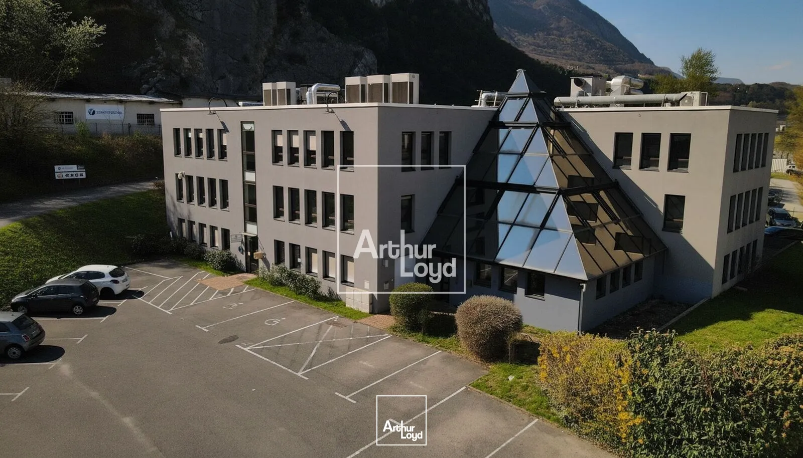 Bureaux - Location - SASSENAGE - 38360 - 77.18-1198.41 - 7725680