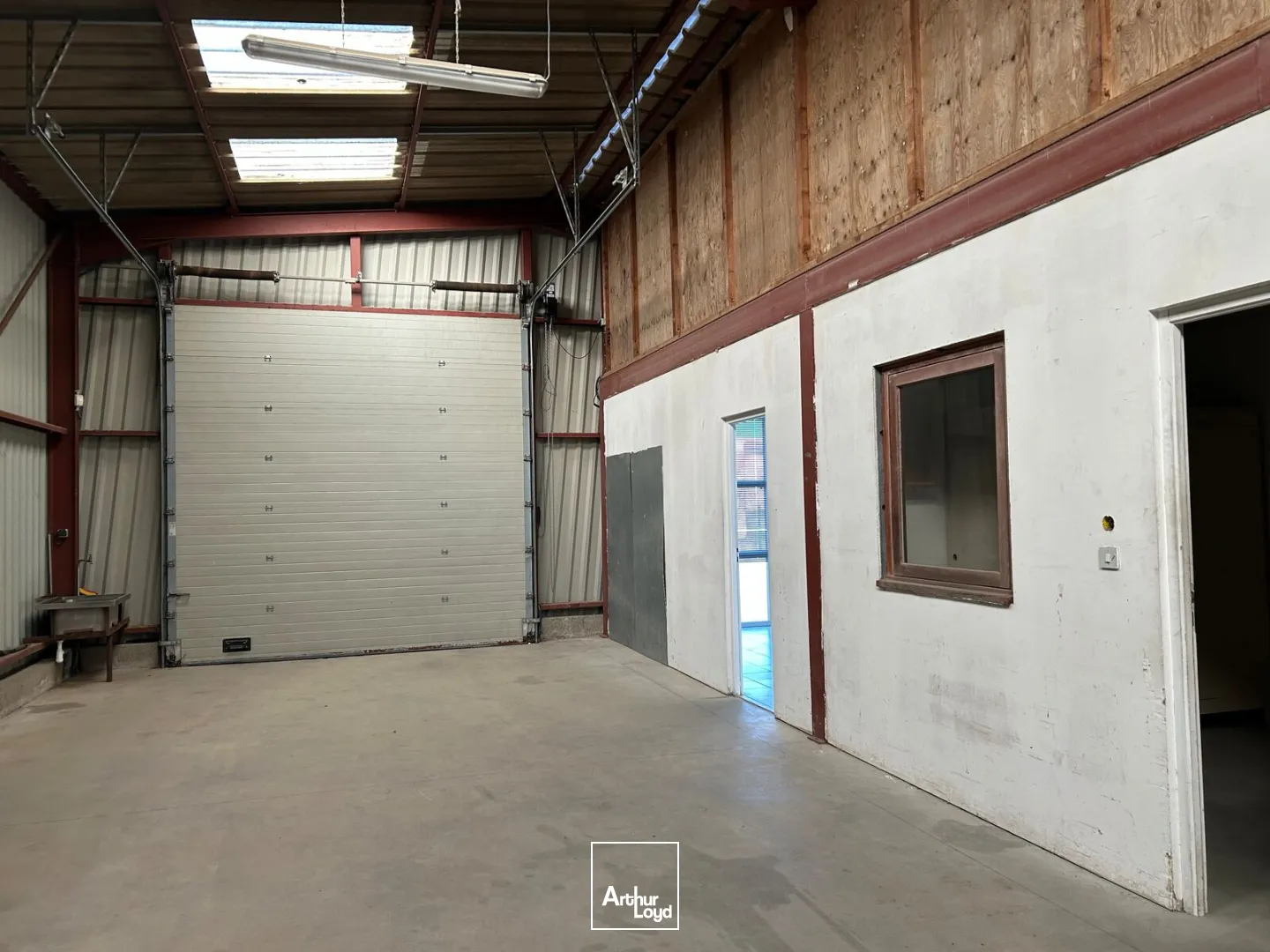 Locaux d'activité & Entrepôts - Location - SAINT BREVIN LES PINS - 44250 - 200-200 - 7725807