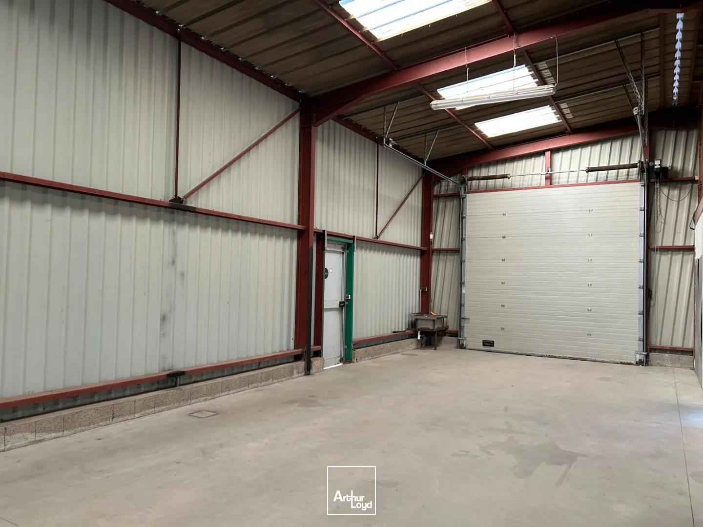 Locaux d'activité & Entrepôts - Location - SAINT BREVIN LES PINS - 44250 - 200-200 - 7725810