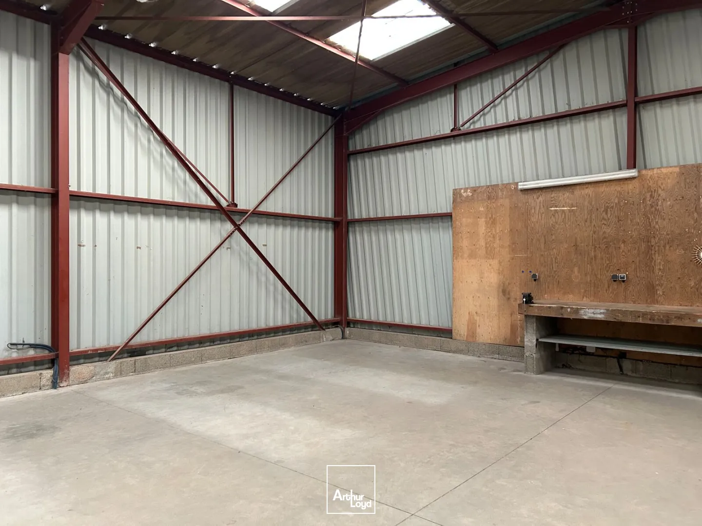 Locaux d'activité & Entrepôts - Location - SAINT BREVIN LES PINS - 44250 - 200-200 - 7725811