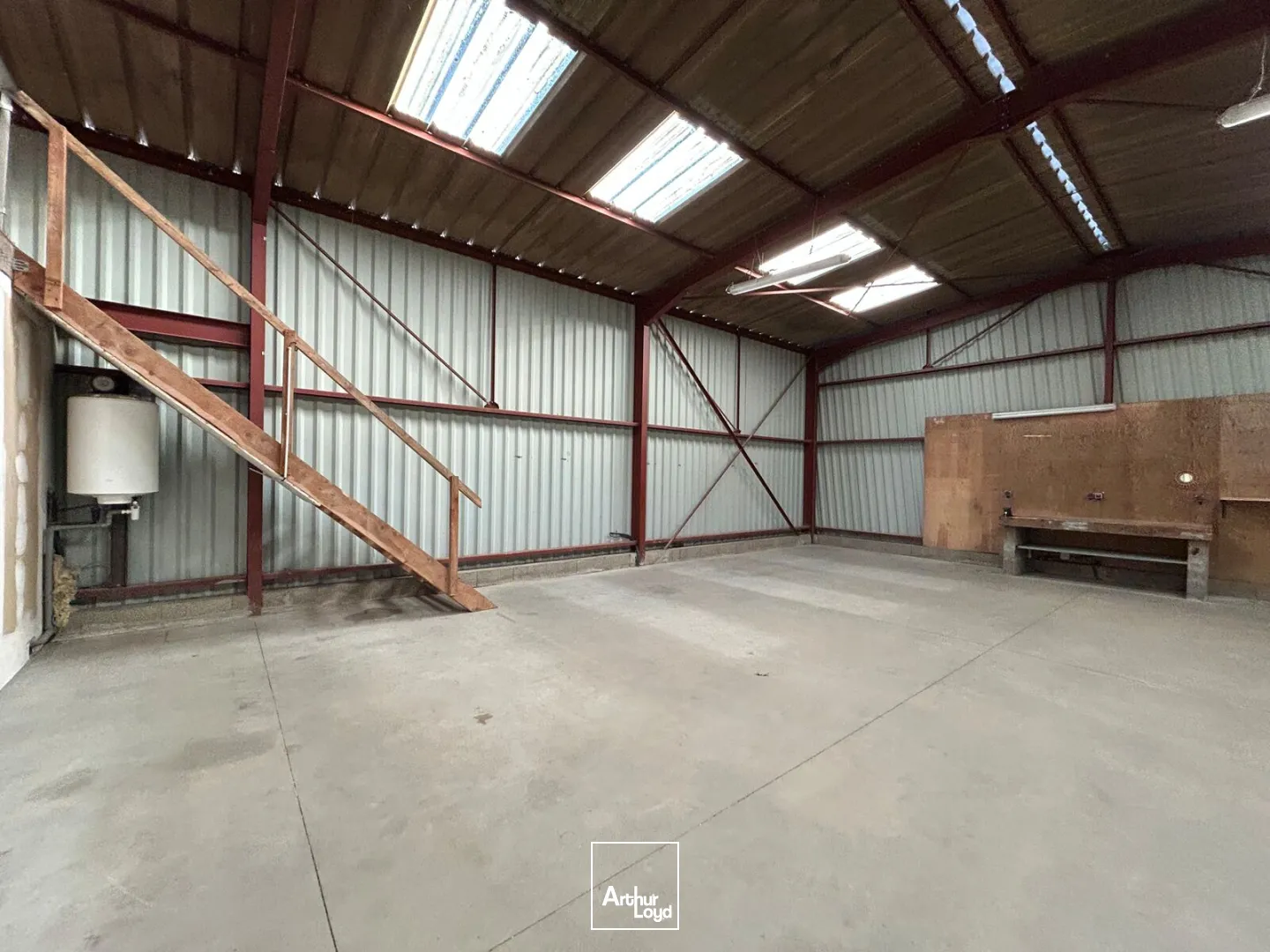 Locaux d'activité & Entrepôts - Location - SAINT BREVIN LES PINS - 44250 - 200-200 - 7725813