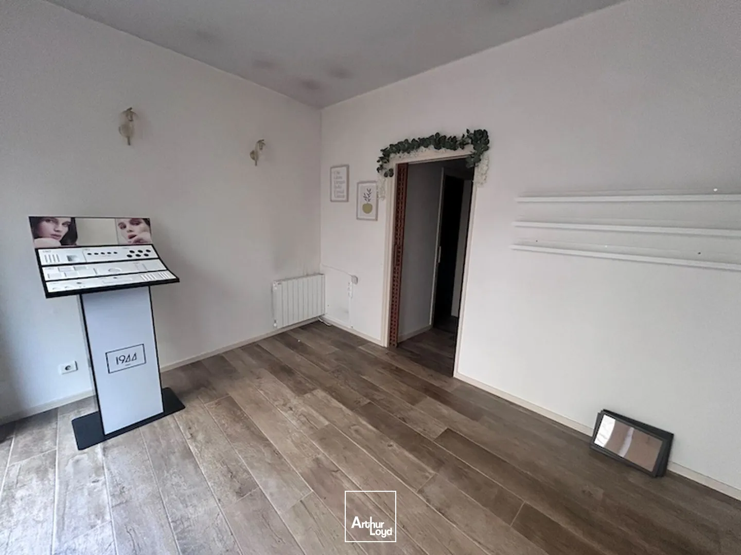 Locaux commerciaux - Location - BOURG EN BRESSE - 01000 - 50-50 - 7725834